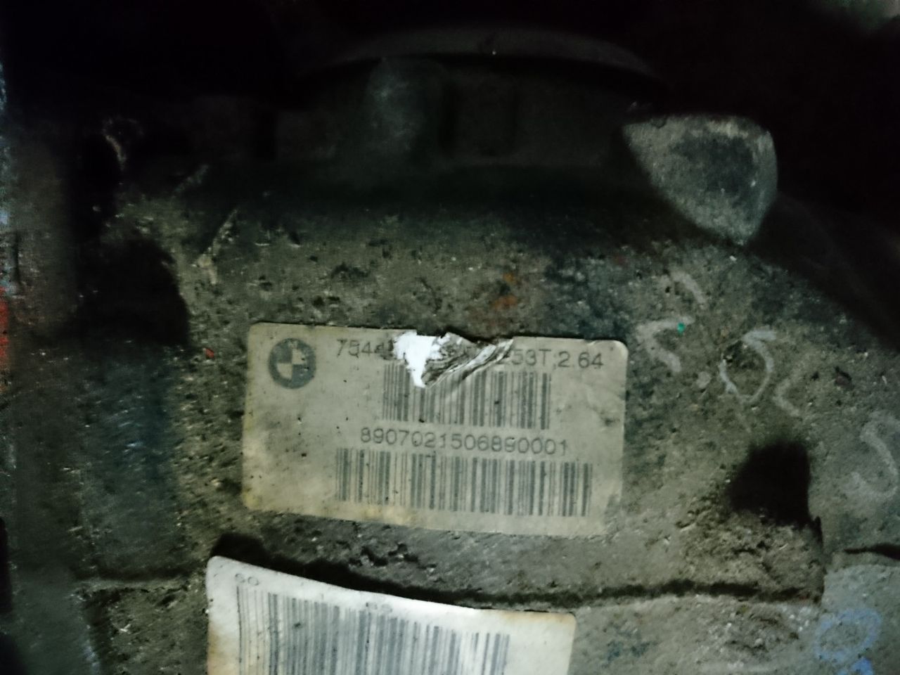 редуктор заднего моста BMW 5 серия E60/E61 2005, 2.5 л., M57 D25 (256D2), дизель, АКПП, седан, 33107544581, 33107544582