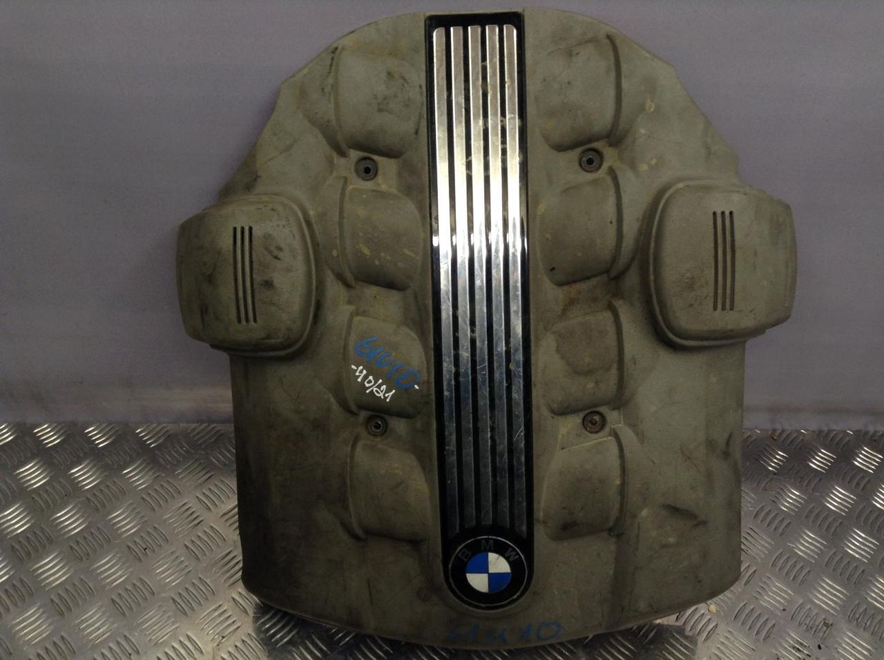 декоративная крышка двигателя BMW X5 E53 [рестайлинг] 2004, 4.4 л., N62 B44, бензин, АКПП, внедорожник 5 дв., 7527018