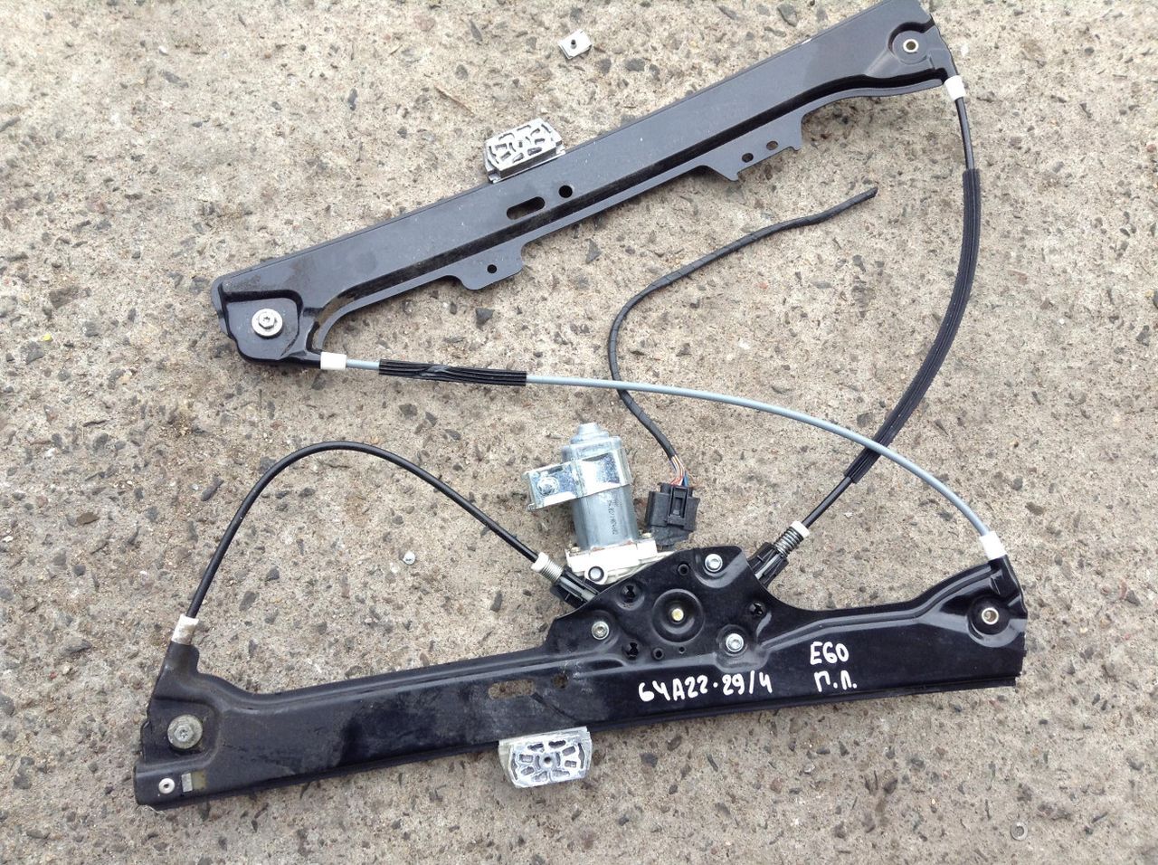 стеклоподъемник передний левый BMW 5 серия E60/E61 2005, 2.5 л., M54 B25 (256S5), бензин, АКПП, универсал, 7075667, 7034351