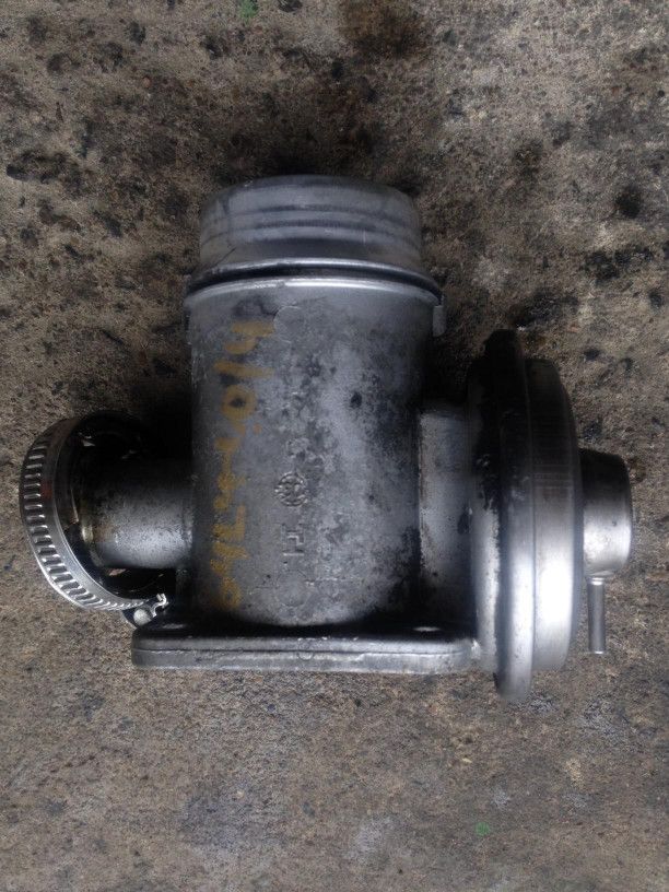клапан EGR BMW 5 серия E60/E61 2005, 3.0 л., M57 D30 (306D2), дизель, АКПП, синий, седан, 7789999
