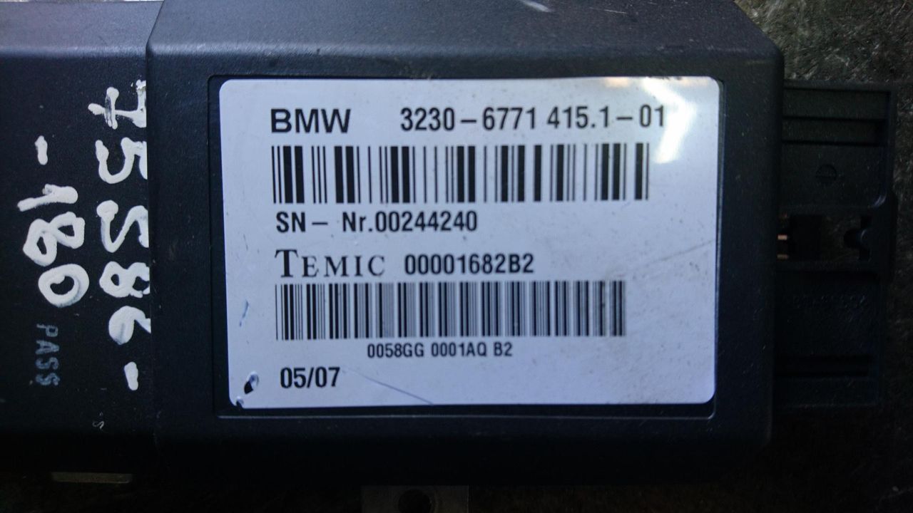 Блок управления рулевой колонки BMW 7 серия E65/E66/E67 [рестайлинг] 2007, 3.0 л., M57 D30 (306D3), дизель, АКПП, черный, седан, 32306771415