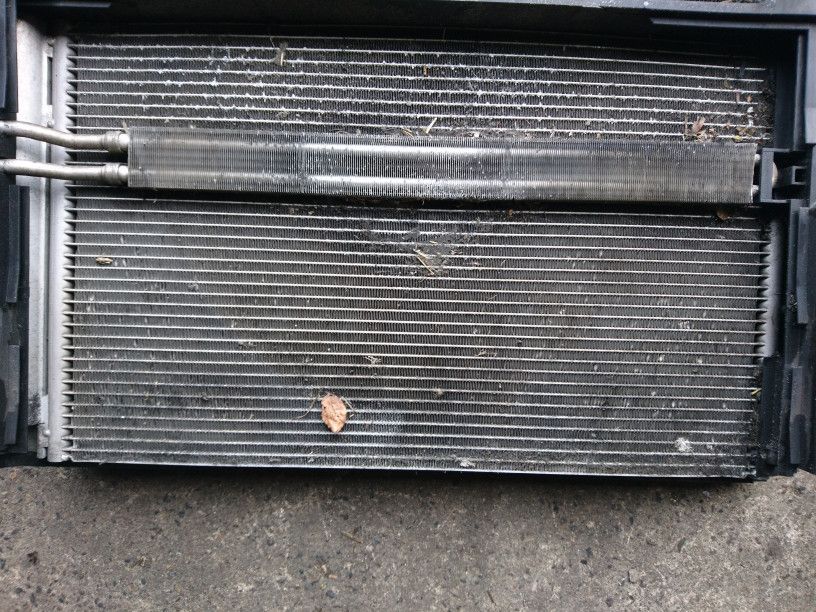 радиатор кондиционера BMW 7 серия E65/E66/E67 [рестайлинг] 2007, 3.0 л., M57 D30 (306D3), дизель, АКПП, черный, седан