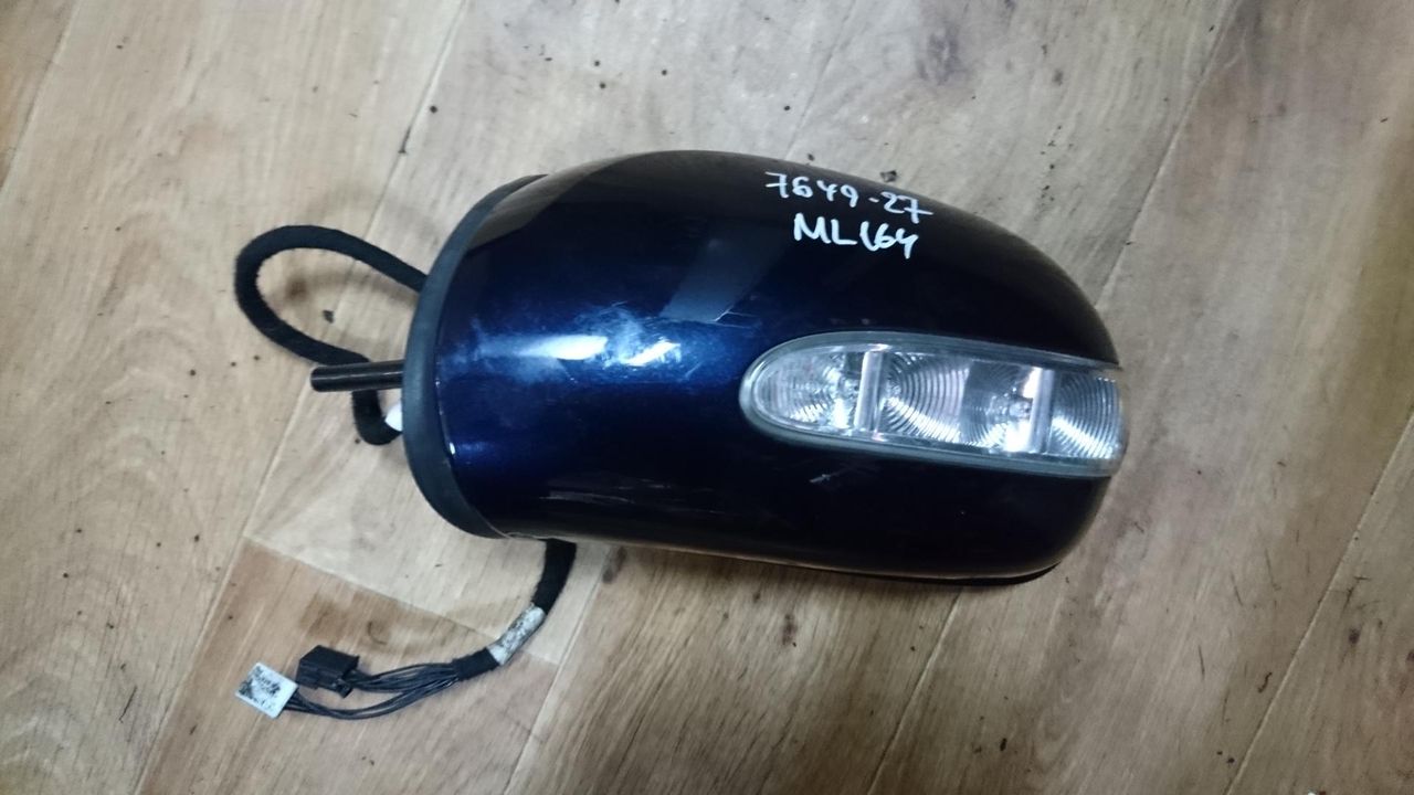зеркало наружное левое Mercedes-Benz M-Класс W164 2006, 3.5 л., M 272.967, бензин, АКПП, внедорожник 5 дв., правый руль