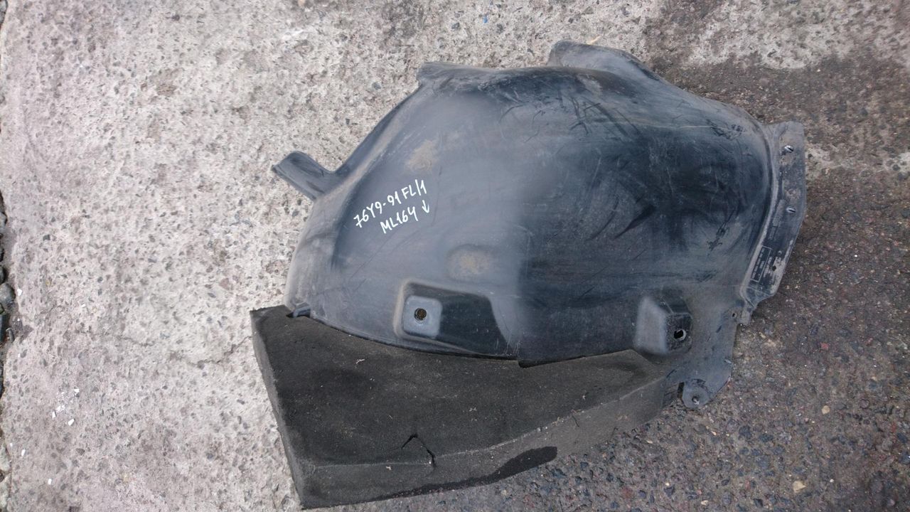 защита арок передняя левая (подкрылок) Mercedes-Benz M-Класс W164 2006, 3.5 л., M 272.967, бензин, АКПП, внедорожник 5 дв., правый руль, A1648840922
