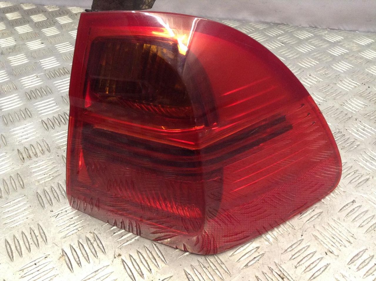 фонарь задний правый BMW 3 серия E90/E91/E92/E93 2007, 2.0 л., N47 D20 A, дизель, АКПП, универсал, 7160062