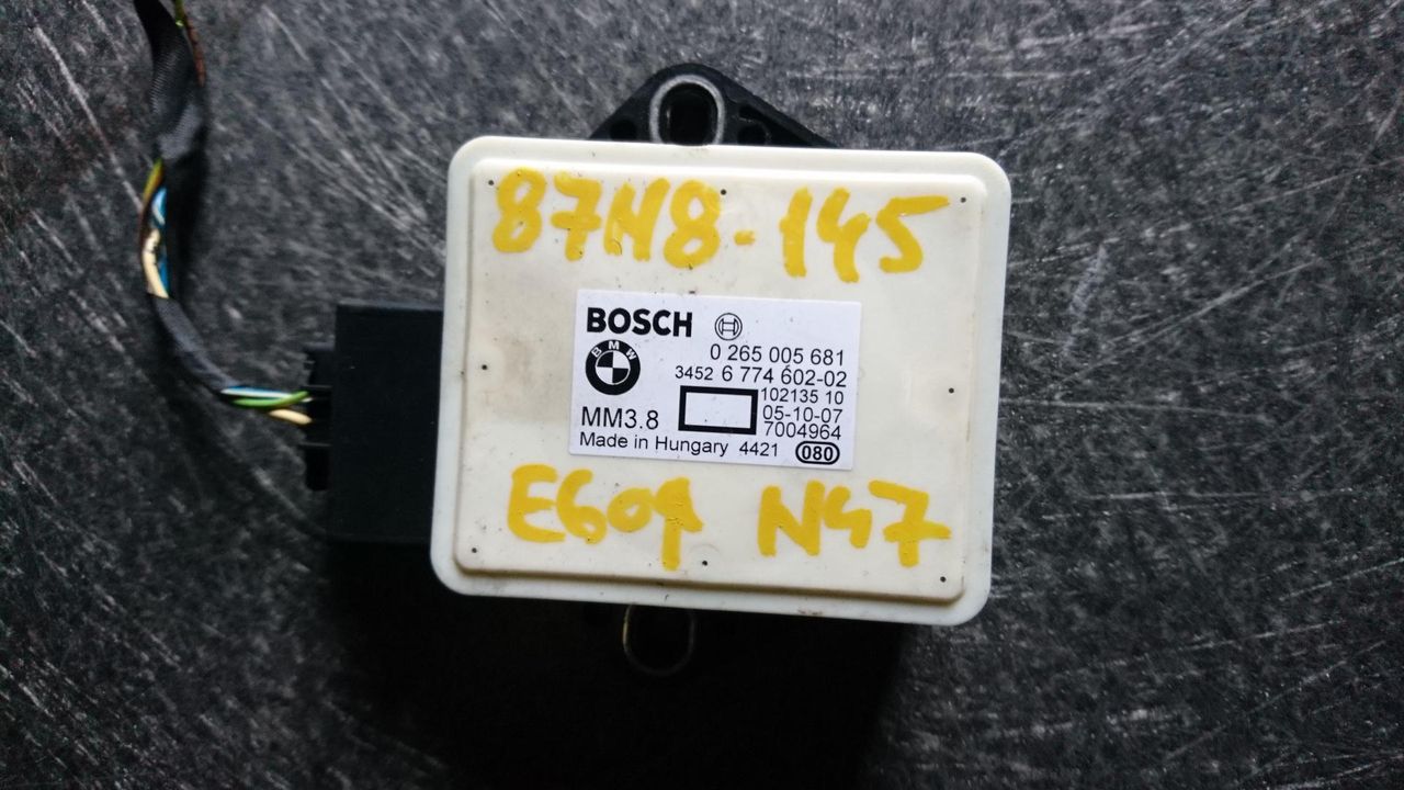 датчик ускорения BMW 5 серия E60/E61 [рестайлинг] 2008, 2.0 л., N47 D20 A, дизель, АКПП, универсал, 34526774602, 0265005681