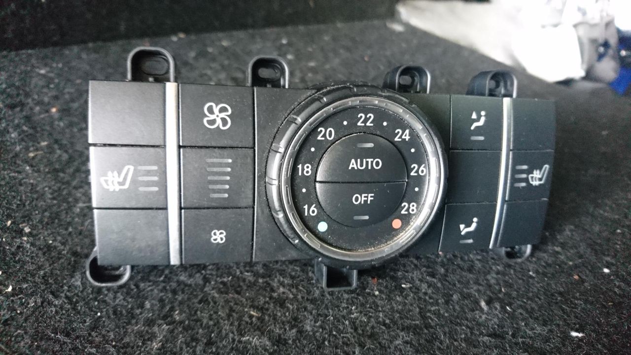 блок управления печки / климат-контроля Mercedes-Benz GL-Класс X166 2014, 3.0 л., OM 642.826, дизель, АКПП, белый, внедорожник 5 дв., A1669001505