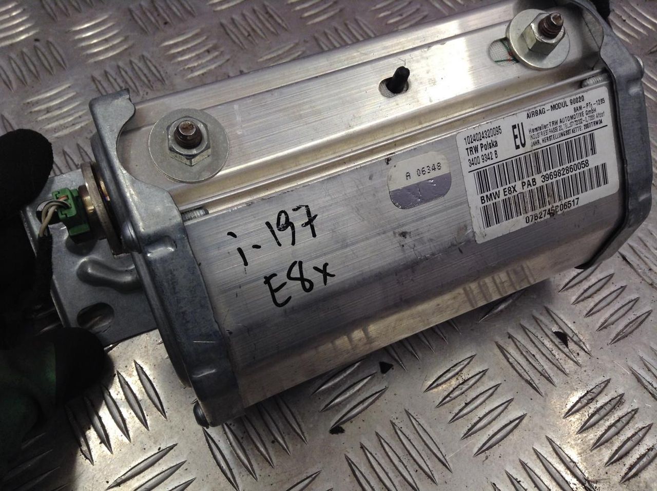 подушка безопасности пассажира BMW 1 серия E81/E82/E87/E88 [рестайлинг] 2007, 2.0 л., M47 D20 (204D4), АКПП, хетчбэк 5 дв., 8286005