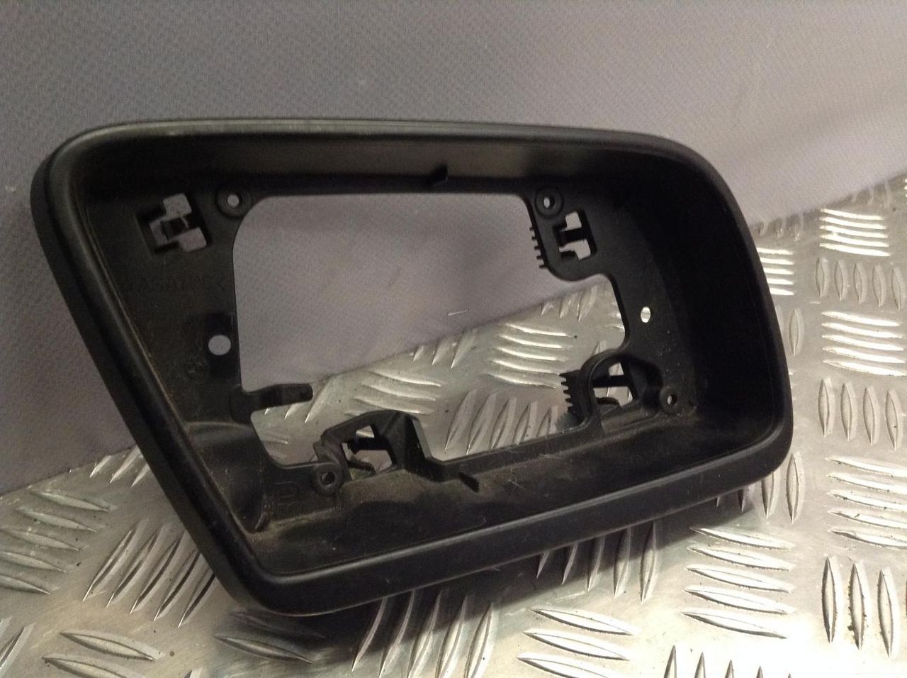 рамка зеркала правого BMW 5 серия E60/E61 2005, 2.2 л., M54 B22 (226S1), бензин, АКПП, седан