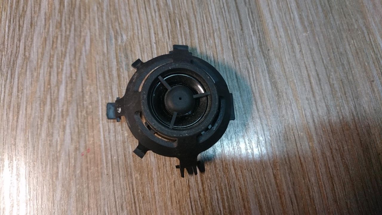 динамик высокочастотный (пищалка) Mini Cooper 1 поколение 2001, 1.6 л., W10 B16 A, бензин, АКПП, красный, хетчбэк 5 дв., 6801098
