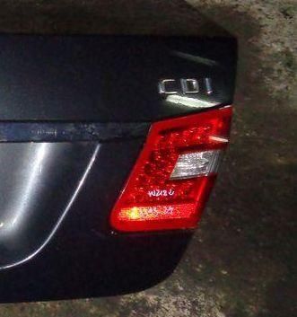 фонарь крышки багажника правый Mercedes-Benz E-Класс W212/S212/C207/A207 2012, 2.1 л., OM 651.924, дизель, АКПП, темно-серый, седан