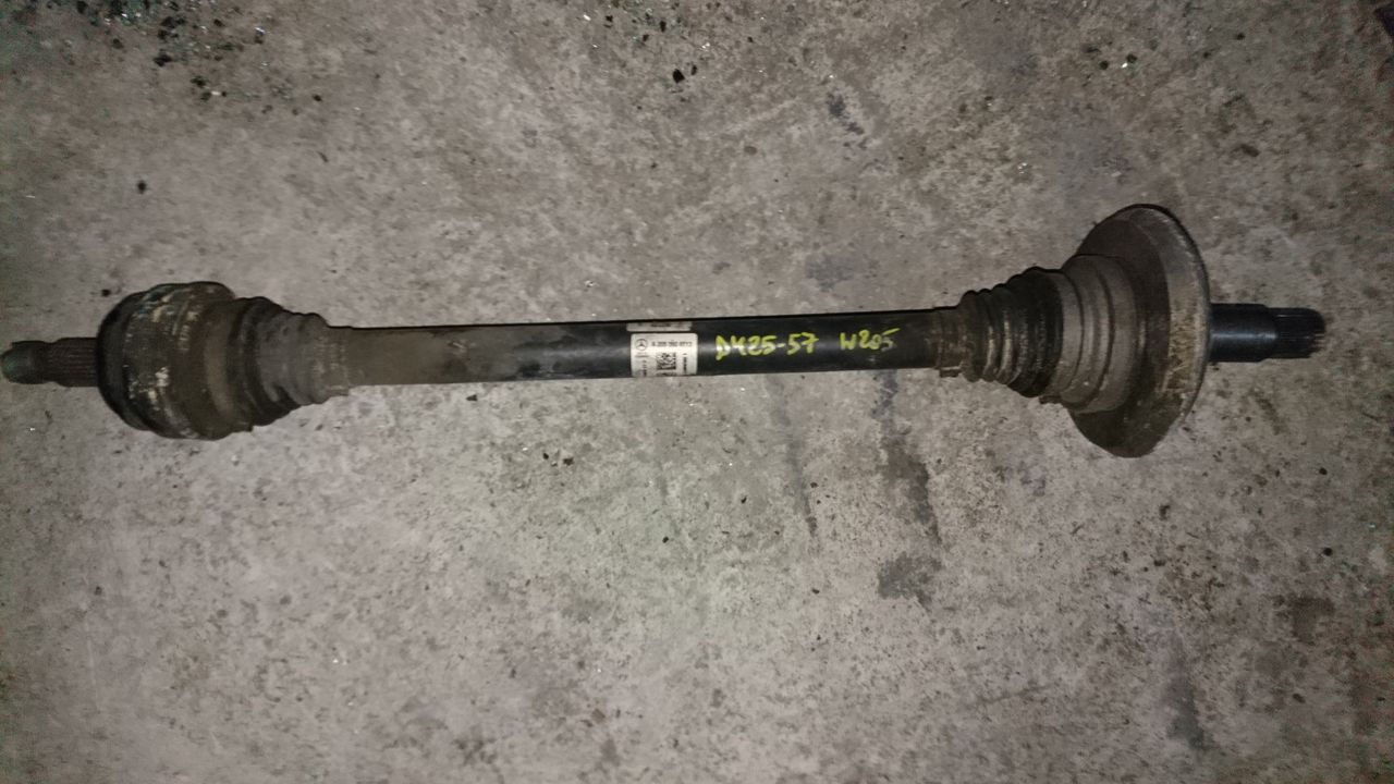 полуось задняя (приводной вал, ШРУС) Mercedes-Benz C-Класс W205/S205/C205 2015, 2.0 л., M 274.920, бензин, АКПП, седан, правый руль, A2053508113
