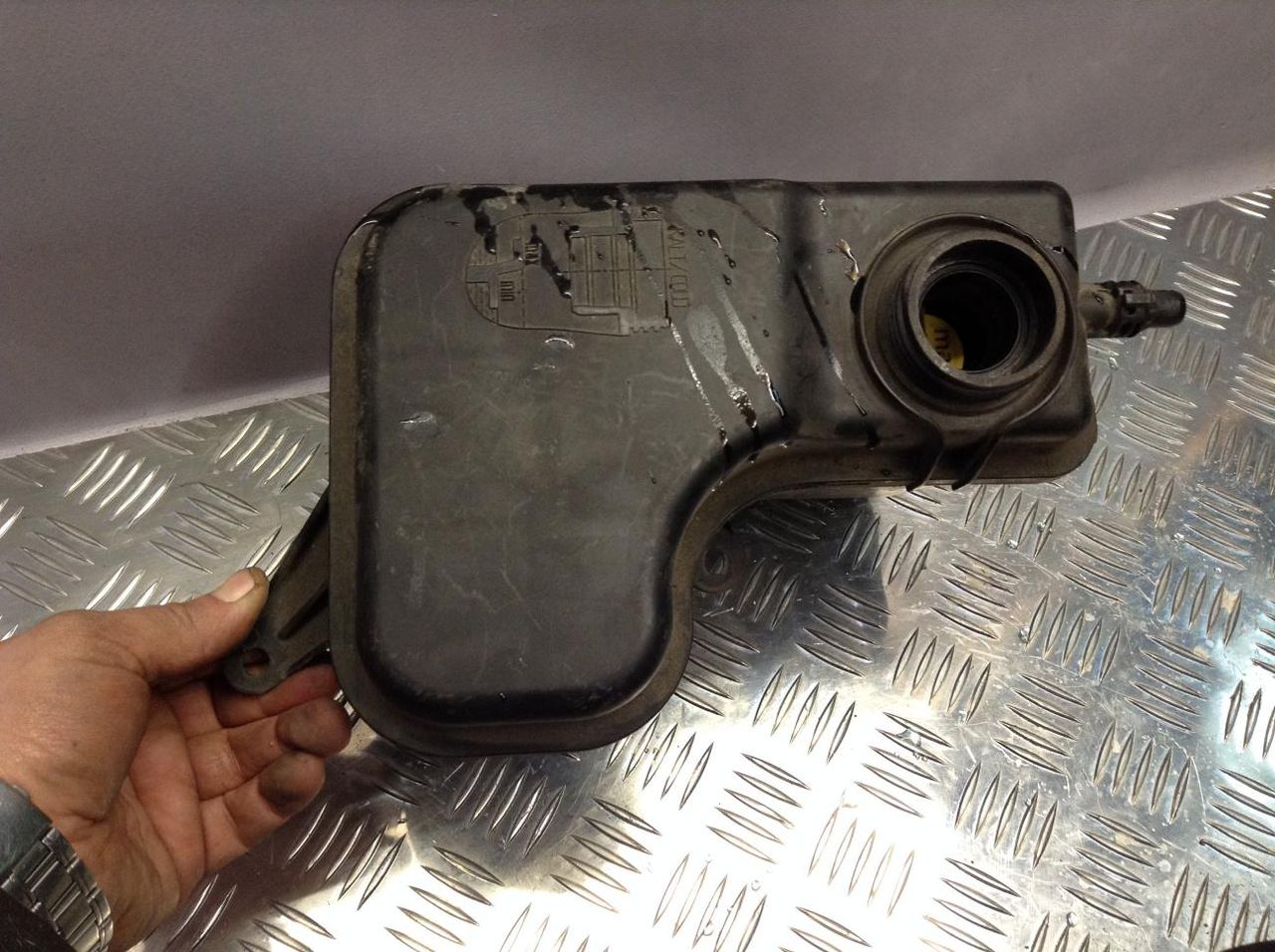 бачок расширительный BMW 7 серия E65/E66/E67 2004, 3.0 л., M57 D30 (306D2), дизель, АКПП, седан