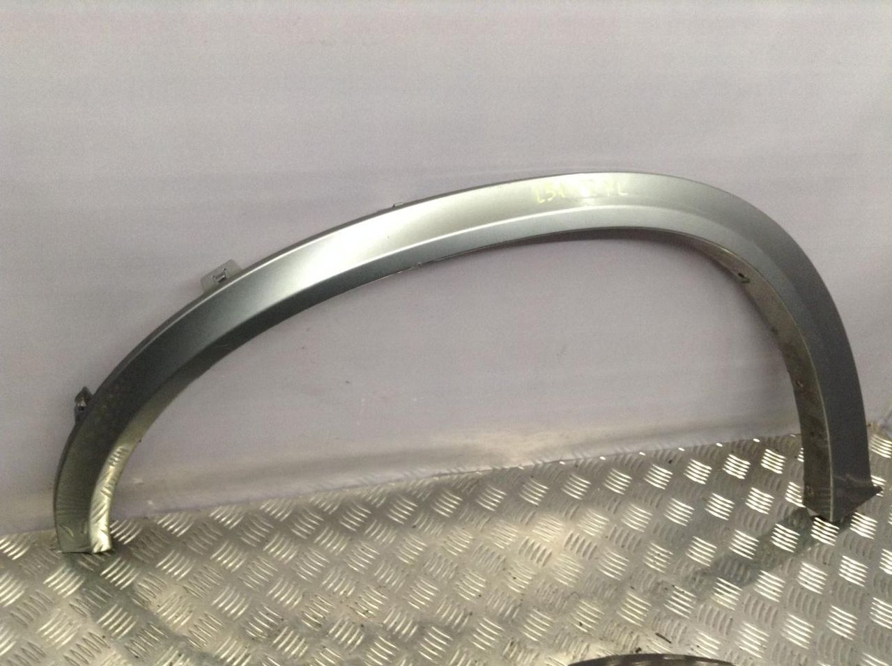 накладка колесной арки BMW X5 E70 2009, 3.0 л., M57 D30 (306D3), дизель, АКПП, внедорожник 5 дв., 8036653