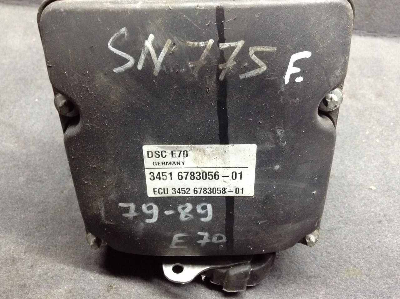 блок ABS BMW X5 E70 2009, 3.0 л., M57 D30 (306D5), дизель, АКПП, внедорожник 5 дв., 34516783056, 0265960300