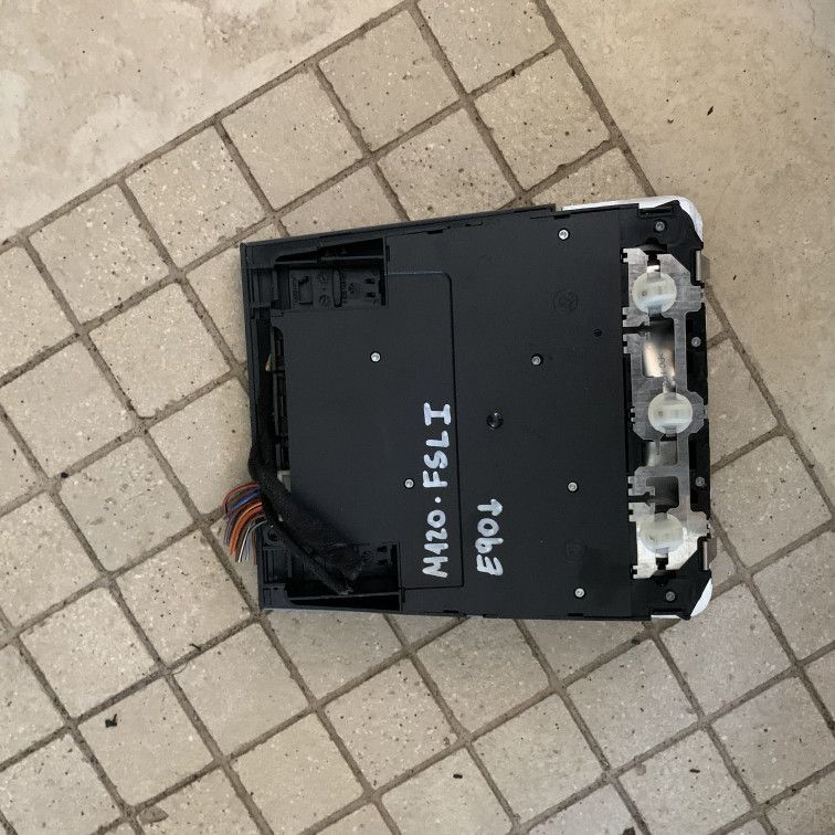 фонарь салона (плафон) BMW 3 серия E90/E91/E92/E93 2006, 2.0 л., M47 D20 (204D4), дизель, АКПП, седан, 9120444