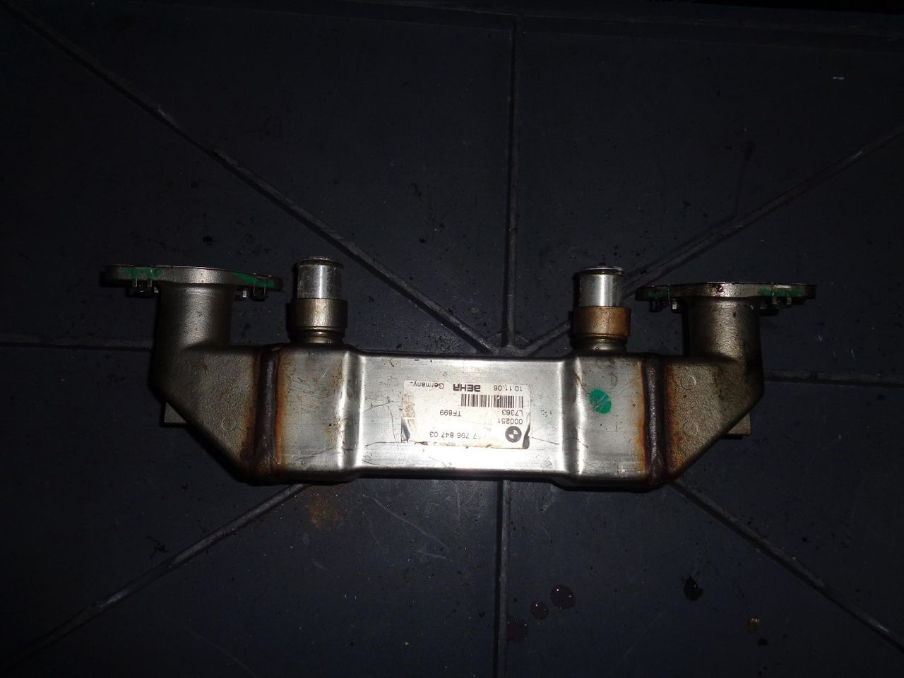 охладитель EGR / Радиатор EGR BMW 7 серия E65/E66/E67 [рестайлинг] 2006, 4.4 л., M67 D44 (448D1), дизель, АКПП, седан, 7796847