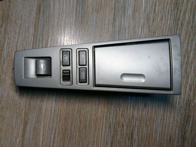 кнопка стеклоподъемника двери BMW 7 серия E65/E66/E67 [рестайлинг] 2006, 4.8 л., N62 B48 B, бензин, АКПП, черный, седан, 6917108, E0200095