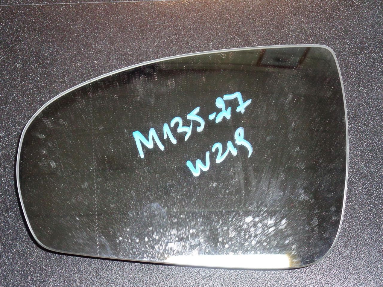стекло зеркала наружного левого Mercedes-Benz CLS-Класс C219 2007, 3.0 л., OM 642.920, дизель, АКПП, купе