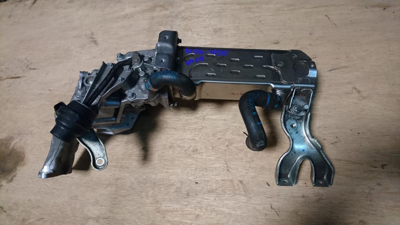 охладитель EGR / Радиатор EGR Mercedes-Benz C-Класс W204 [рестайлинг] 2013, 2.1 л., OM 651.913, дизель, АКПП, седан, A6511400675