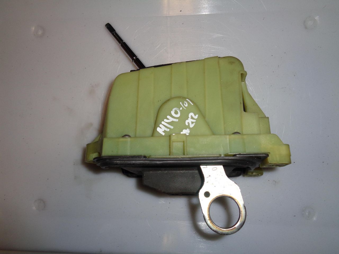 кулиса Mercedes-Benz E-Класс W212/S212/C207/A207 2010, 2.1 л., OM 651.924, дизель, АКПП, серебристый, седан, A2042676324