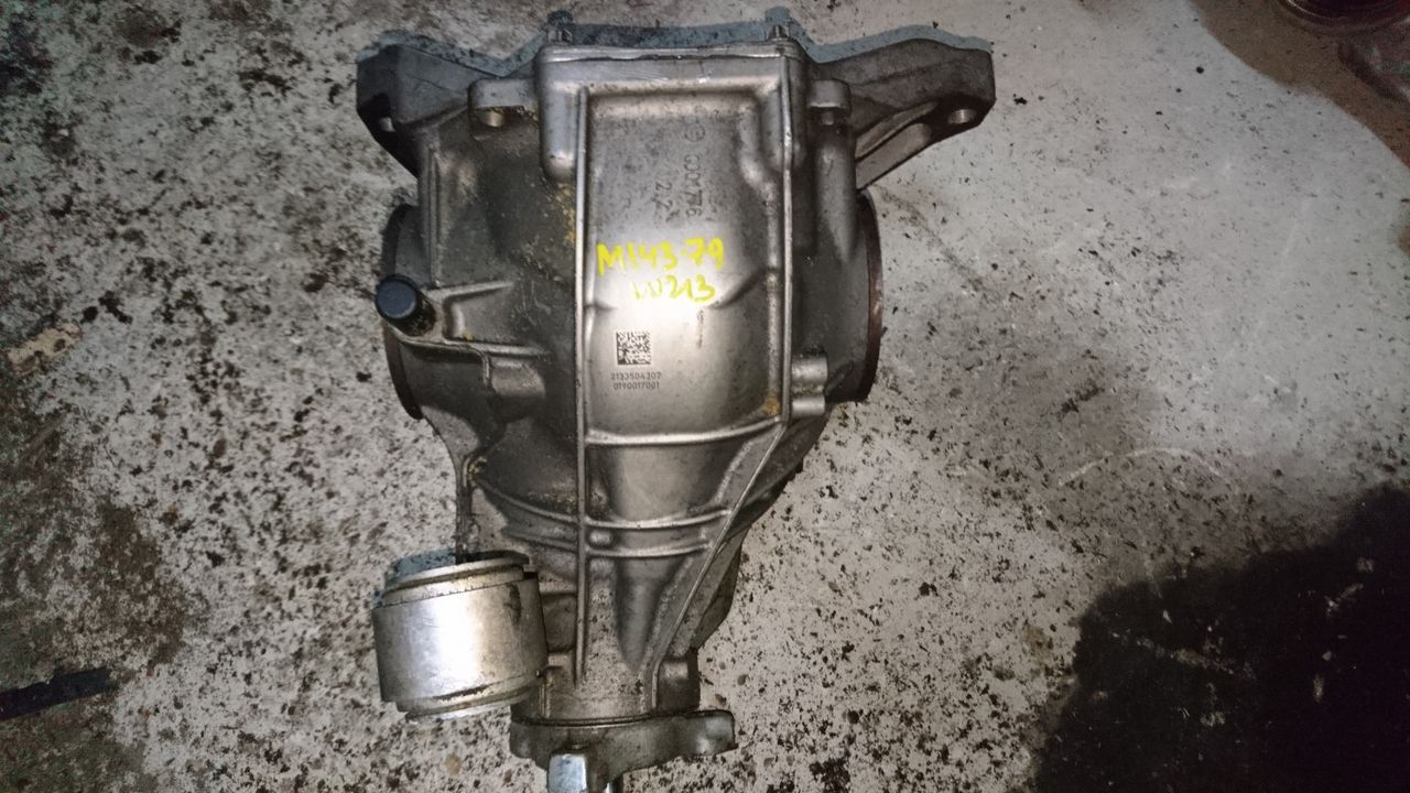 редуктор заднего моста Mercedes-Benz E-Класс W213/S213/C238/A238 2016, 2.0 л., OM 654.920, дизель, АКПП, белый, седан, правый руль, 2133504307