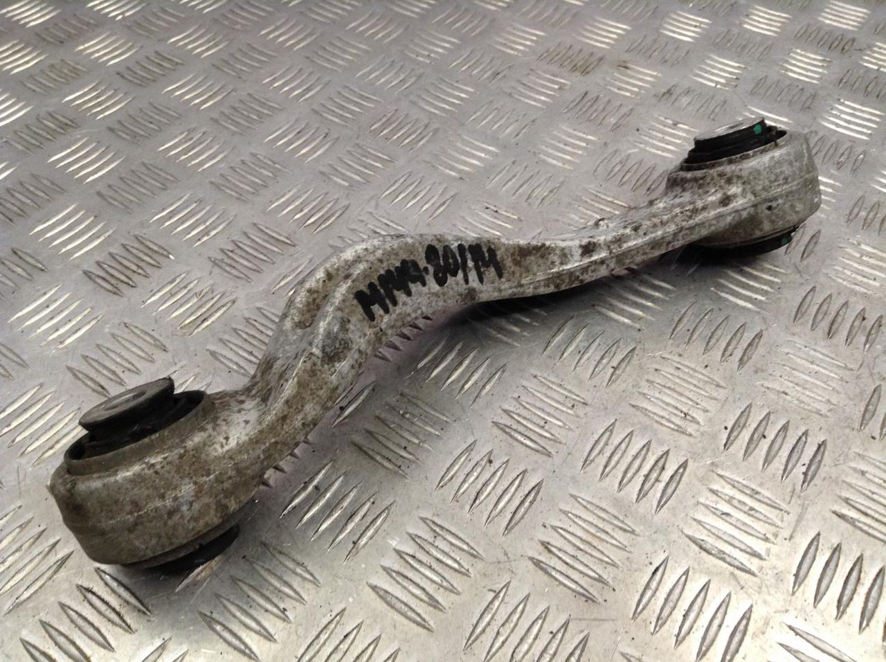 рычаг задний правый BMW 5 серия F07/F10/F11 2012, 2.0 л., N47 D20 C, дизель, АКПП, седан, правый руль