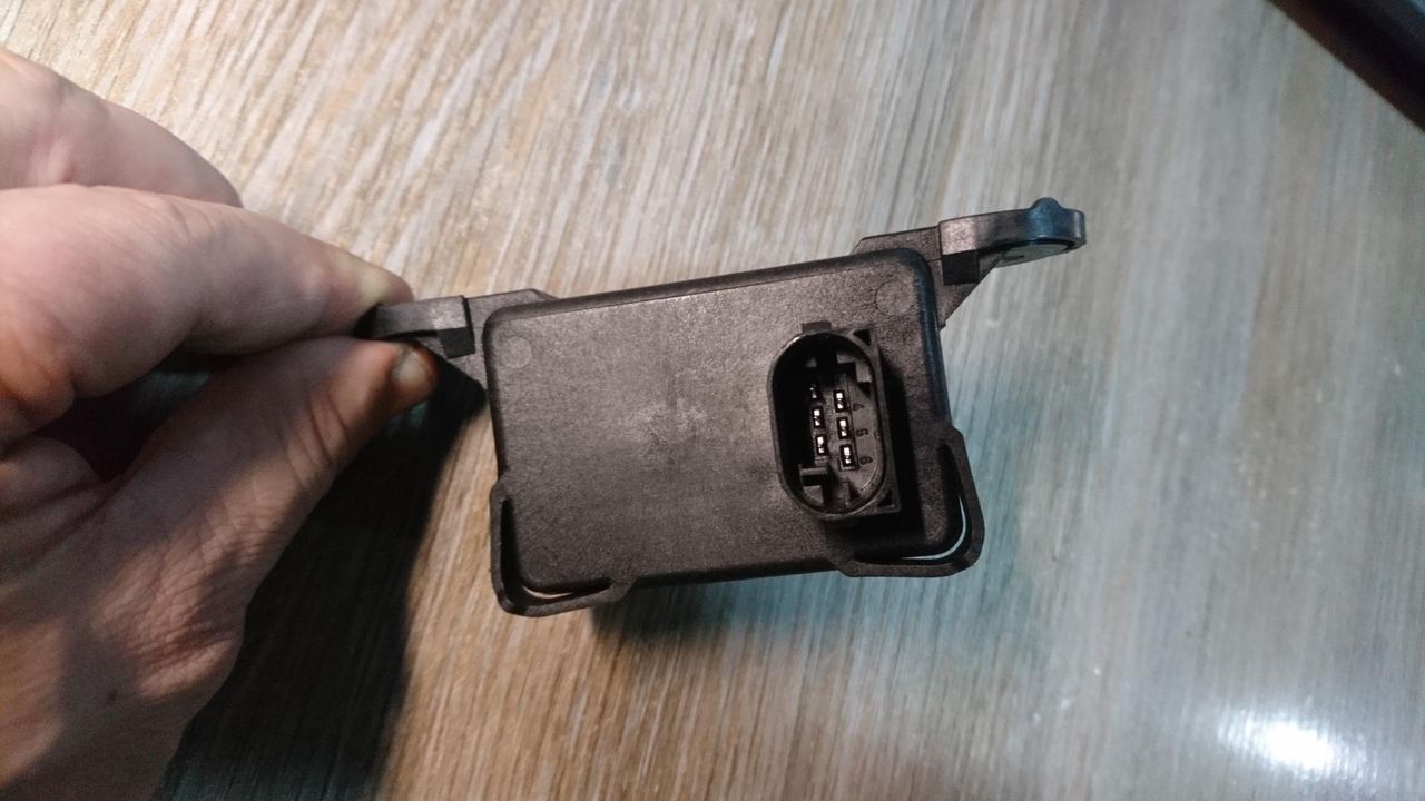 датчик ускорения Mercedes-Benz GL-Класс X164 2007, 3.0 л., OM 642.940, дизель, АКПП, серебристый, внедорожник 5 дв., A0065427018