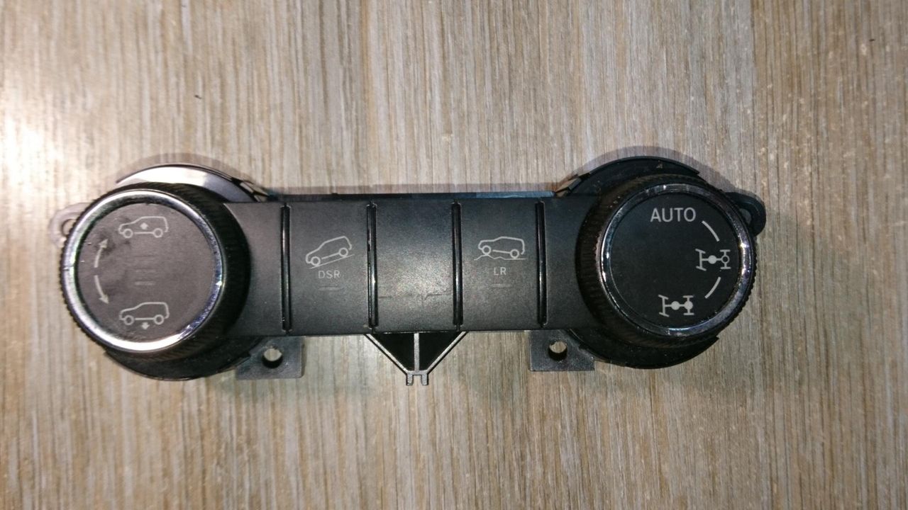 переключатель полного привода Mercedes-Benz GL-Класс X164 2007, 3.0 л., OM 642.940, дизель, АКПП, серебристый, внедорожник 5 дв., A1648707310