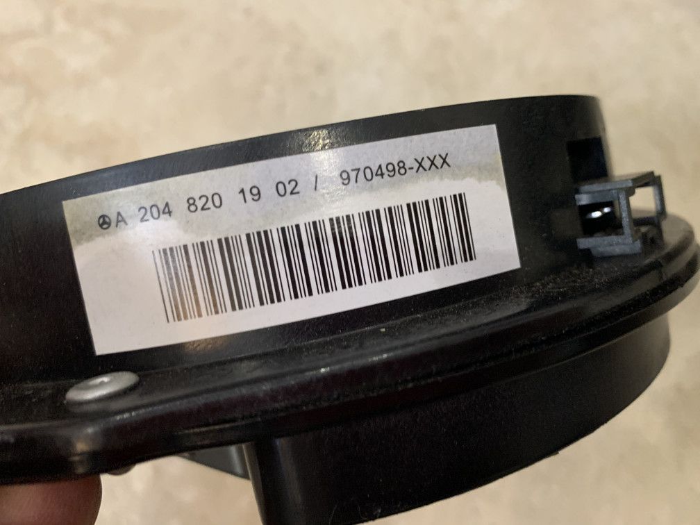 динамик двери Mercedes-Benz E-Класс W212/S212/C207/A207 2011, 1.8 л., M 271.860, бензин, АКПП, черный, кабриолет, A2078200302, A2048201902