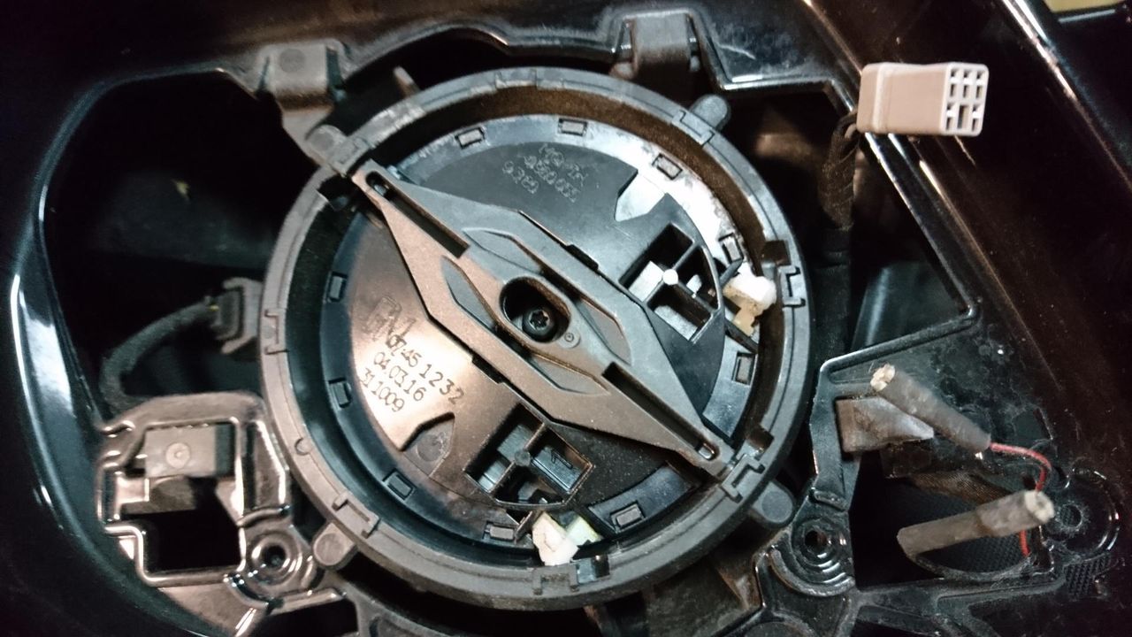 электромоторчик зеркала наружнего Mercedes-Benz S-Класс W222/C217/A217 2014, 3.0 л., OM 642.861, дизель, АКПП, серебристый, седан, A2228201342