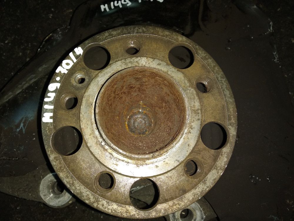 ступица передняя правая Mercedes-Benz S-Класс W222/C217/A217 2014, 3.0 л., OM 642.861, дизель, АКПП, серебристый, седан