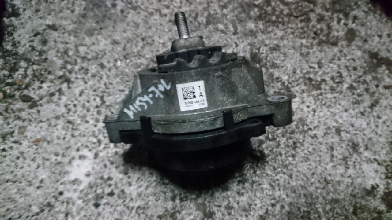 подушка крепления двигателя BMW X3 F25 2013, 2.0 л., N47 D20 C, дизель, АКПП, черный, внедорожник 5 дв., 22116850481, 6850481