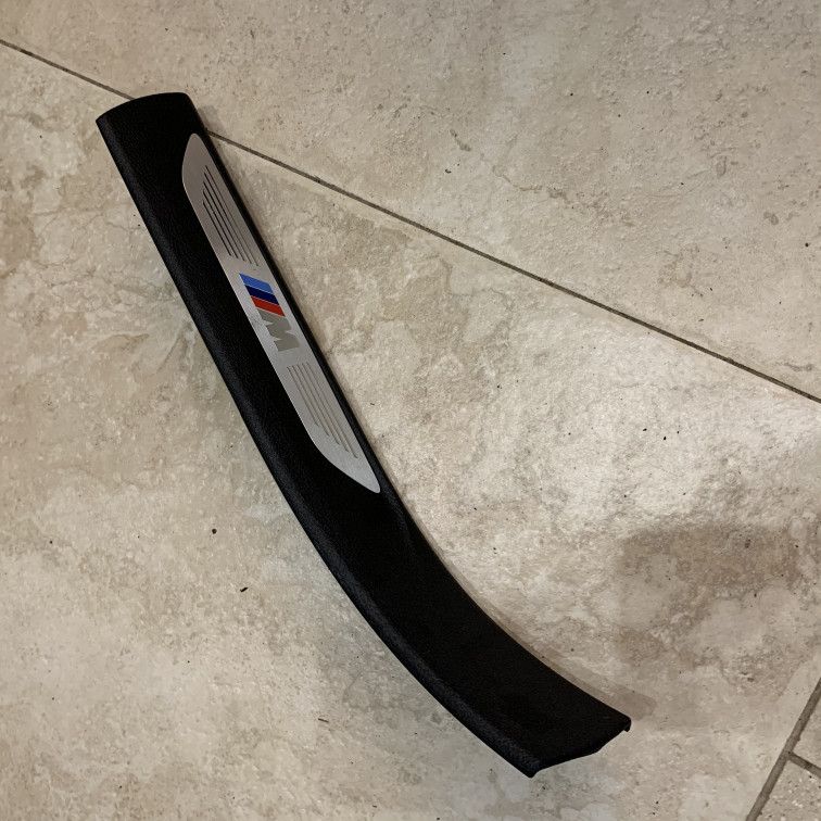 накладка на порог внутренняя BMW X5 F15 2018, 3.0 л., N57 D30 C, дизель, АКПП, белый, внедорожник 5 дв., 7264579