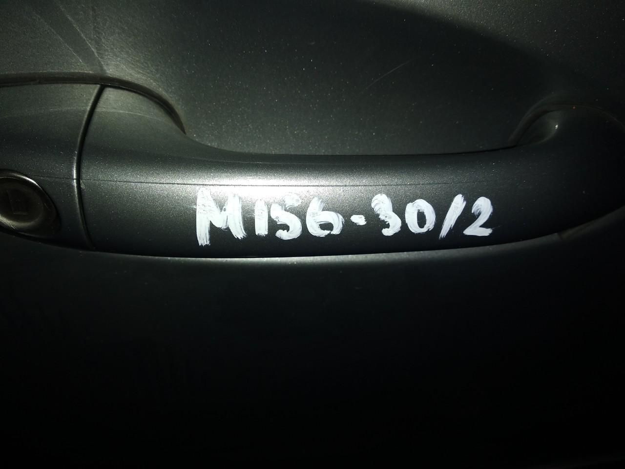 ручка наружная Mercedes-Benz M-Класс W164 [рестайлинг] 2010, 3.0 л., OM 642.820, дизель, АКПП, серебристый, внедорожник 5 дв., правый руль