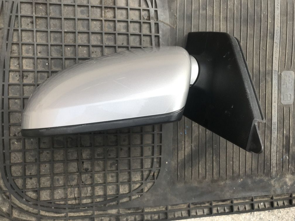 зеркало наружное левое Smart Fortwo 2 поколение 2011, 1.0 л., M 132.930, бензин, АКПП, серебристый, купе, правый руль, A4518102116