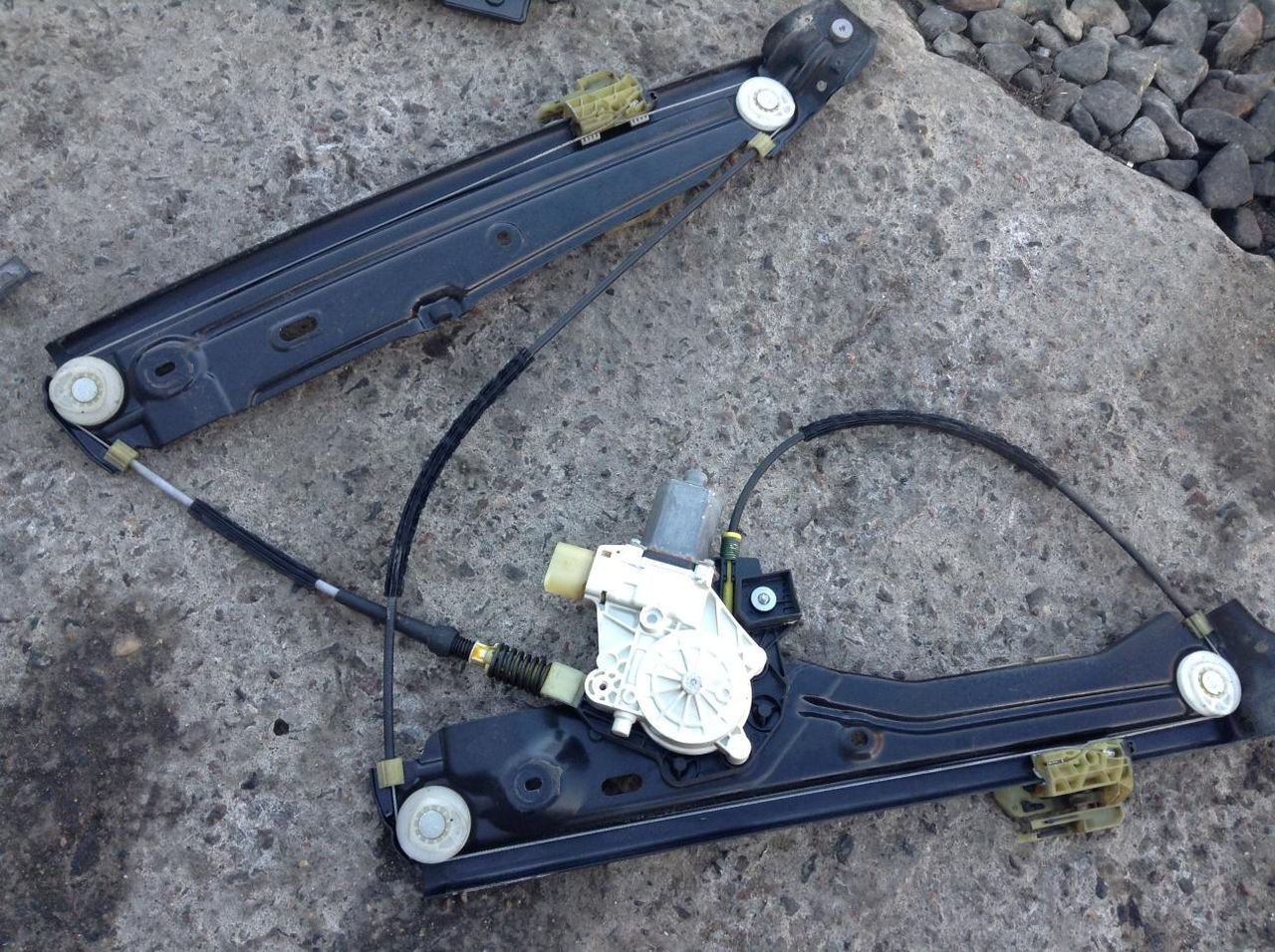 стеклоподъемник передний левый BMW 7 серия F01/F02 2009, 3.0 л., N54 B30 A, бензин, АКПП, седан, 7182085, 7182105
