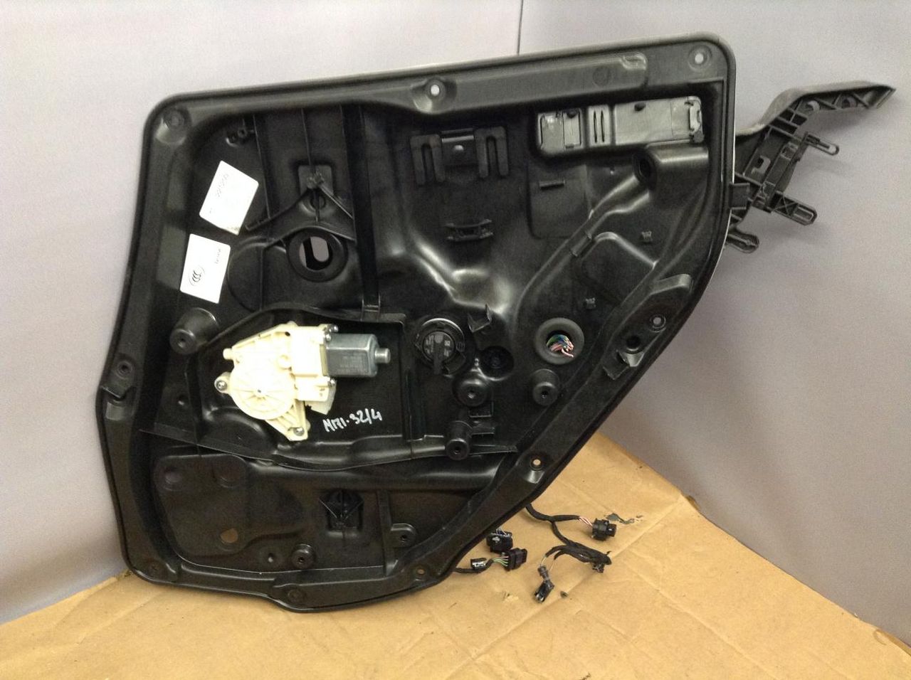 стеклоподъемник задний правый Mercedes-Benz S-Класс W222/C217/A217 2015, 3.0 л., OM 642.861, дизель, АКПП, седан, A2220041699, A2229002114