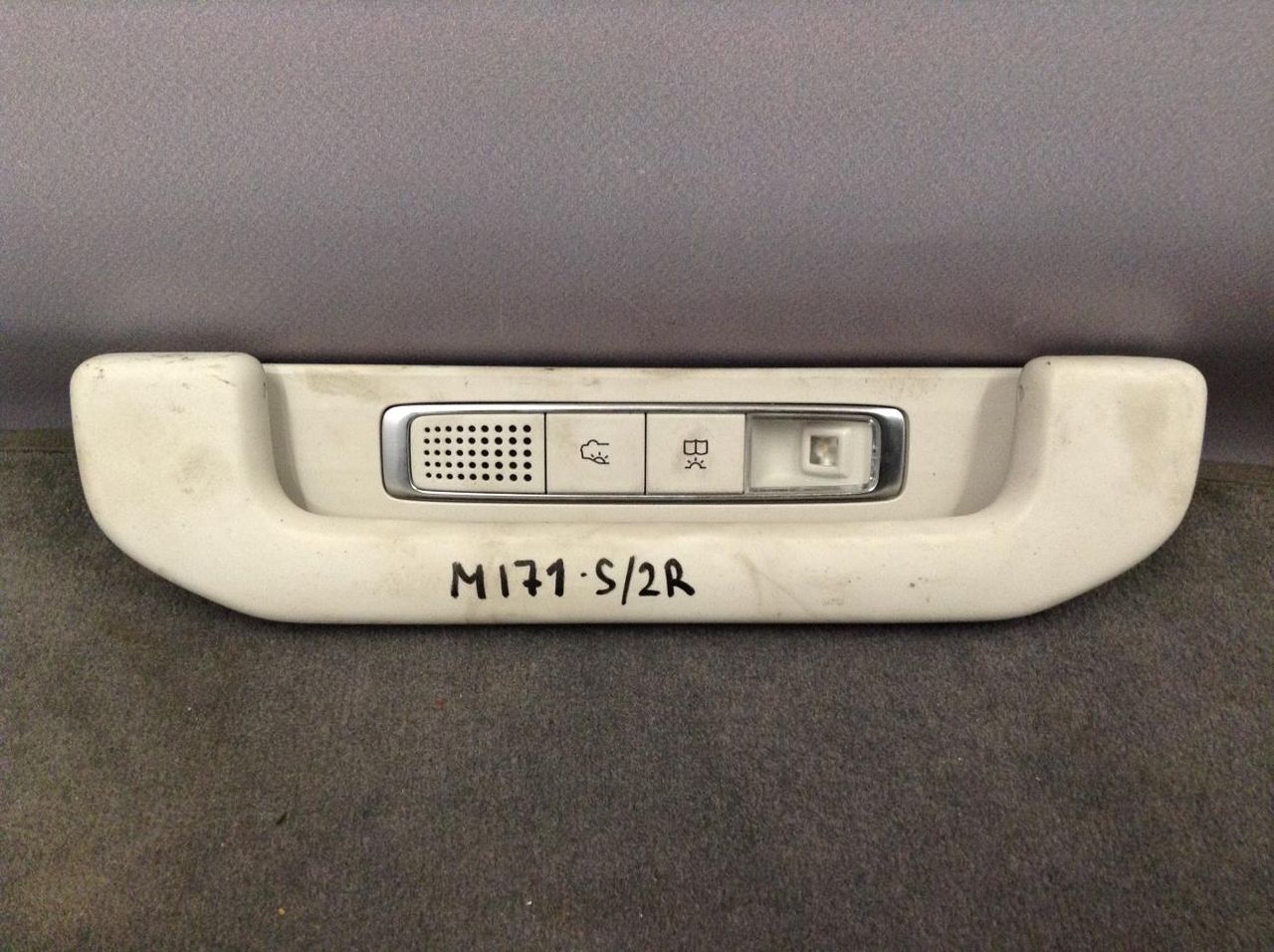 ручка внутренняя потолочная Mercedes-Benz S-Класс W222/C217/A217 2015, 3.0 л., OM 642.861, дизель, АКПП, седан, A0009062704