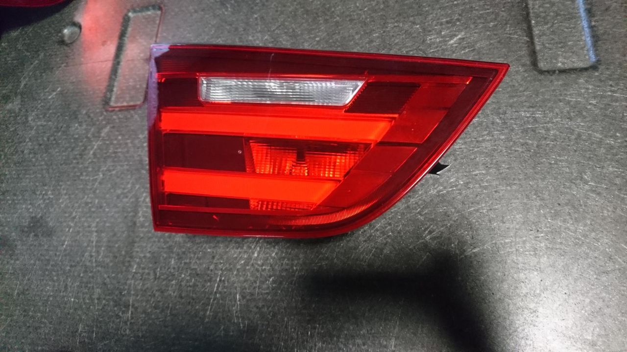 фонарь крышки багажника левый BMW 3 серия F30/F31/F34 2013, 2.0 л., N47 D20 C, дизель, АКПП, хетчбэк 5 дв., правый руль, 63217286033