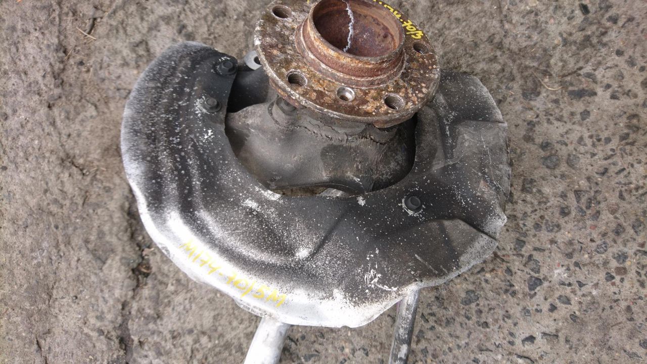 защитный кожух тормозного механизма BMW 3 серия F30/F31/F34 2013, 2.0 л., N47 D20 C, дизель, АКПП, хетчбэк 5 дв., правый руль, 6873417