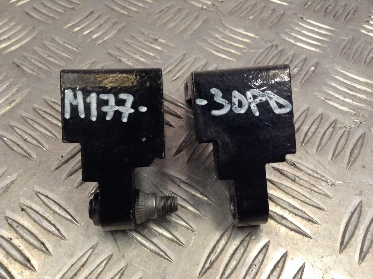 петля двери BMW X6 F16 2017, 3.0 л., N57 D30 B, дизель, АКПП, внедорожник 5 дв., 7325856