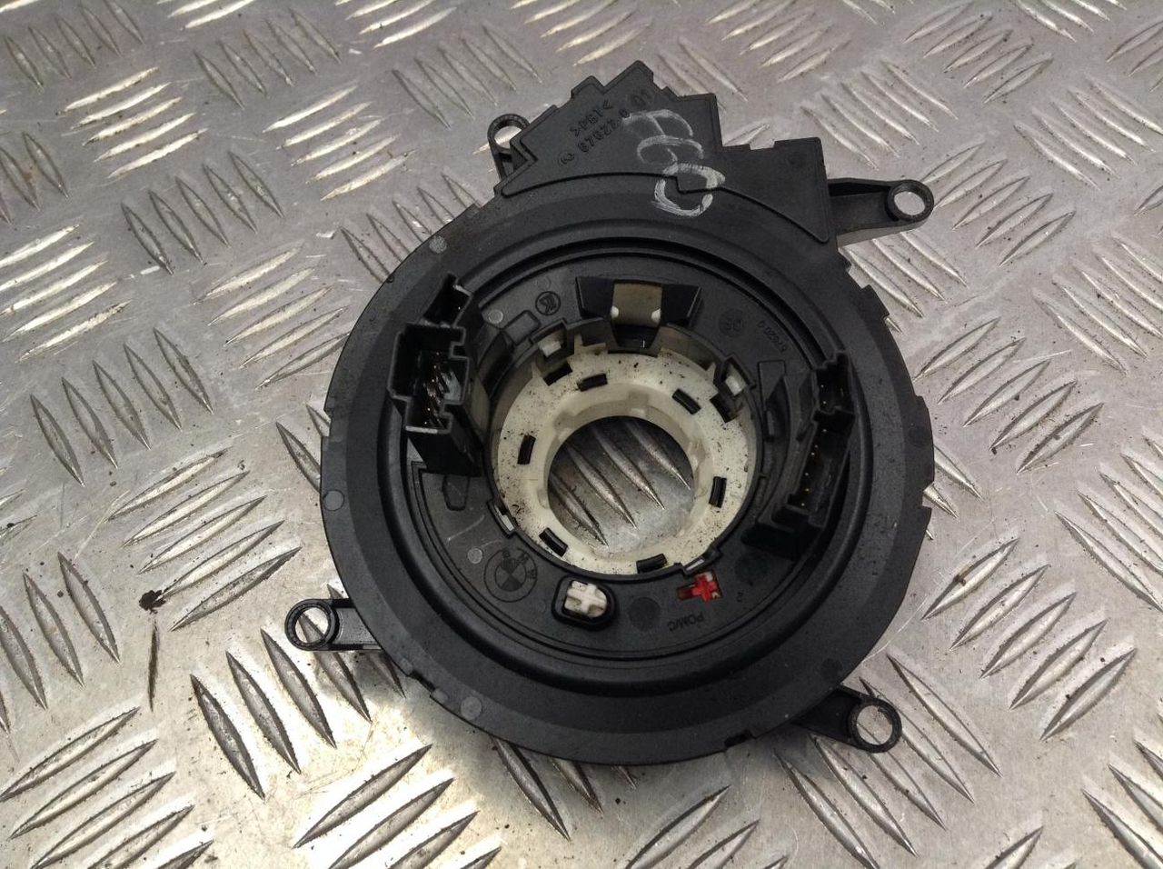 шлейф руля BMW 5 серия E60/E61 2005, 3.0 л., M57 D30 (306D2), дизель, АКПП, седан, 6976395