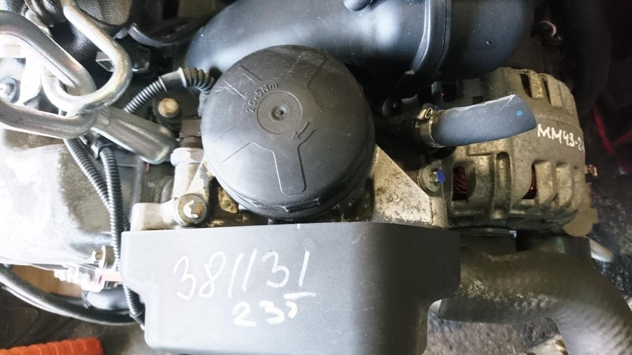 крышка масляного стакана BMW 3 серия E90/E91/E92/E93 2005, 2.5 л., N52 B25 A, бензин, АКПП, седан, 7525334