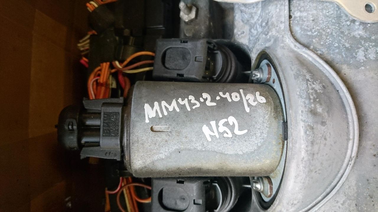 моторчик VVT (эксцентрикового вала) BMW 3 серия E90/E91/E92/E93 2005, 2.5 л., N52 B25 A, бензин, АКПП, седан, 7548388