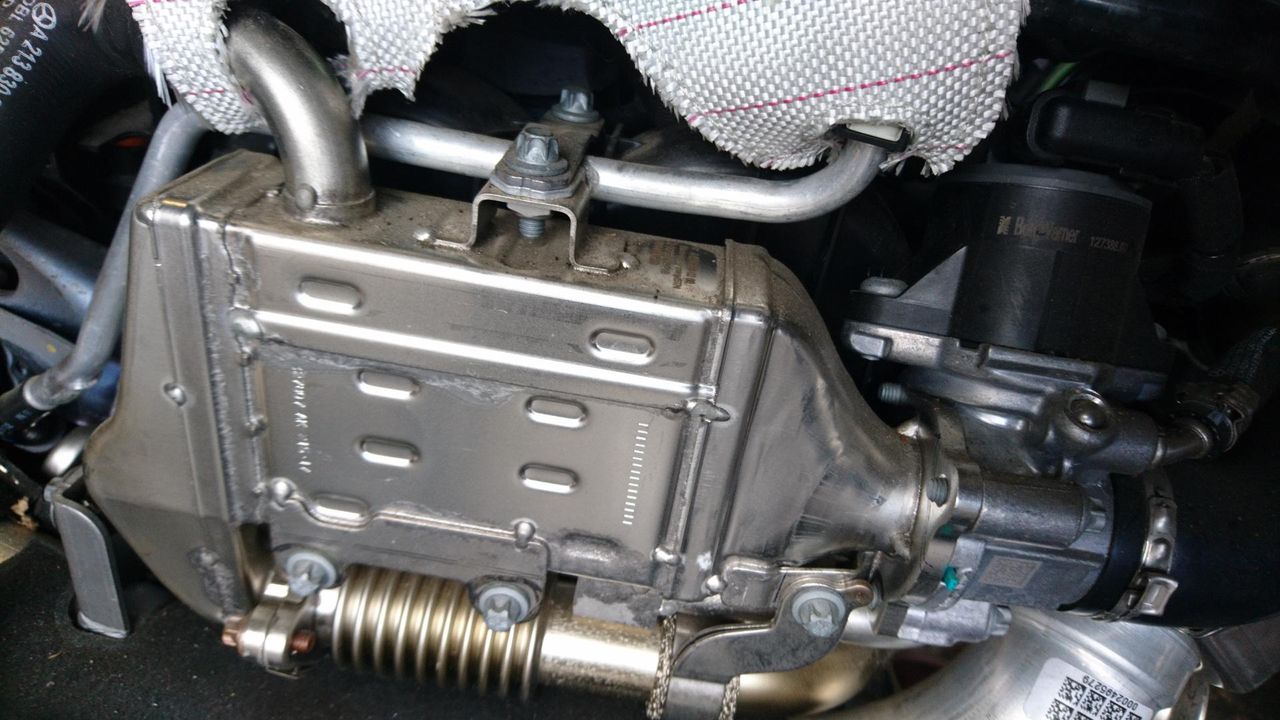 охладитель EGR / Радиатор EGR Mercedes-Benz E-Класс W213/S213/C238/A238 2017, 2.0 л., OM 654.920, дизель, АКПП, седан, A6541400200
