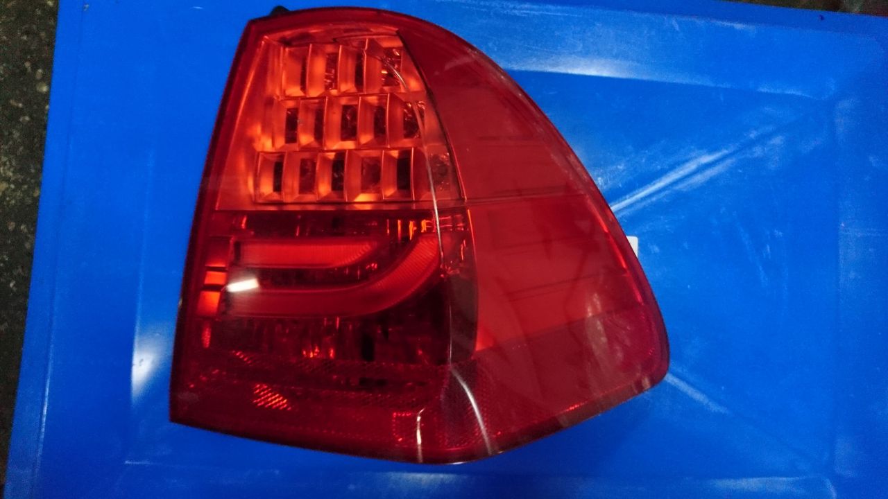 фонарь задний правый BMW 3 серия E90/E91/E92/E93 [рестайлинг] 2008, 3.0 л., N57 D30 A, дизель, АКПП, универсал, 7154160