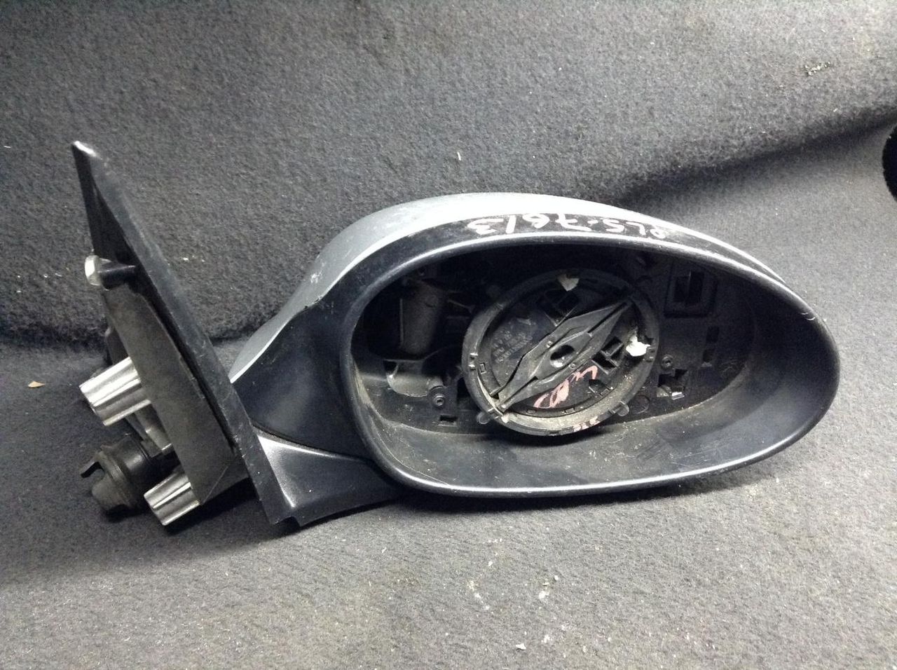 зеркало наружное правое BMW 3 серия E90/E91/E92/E93 2007, 2.0 л., N47 D20 A, дизель, АКПП, купе
