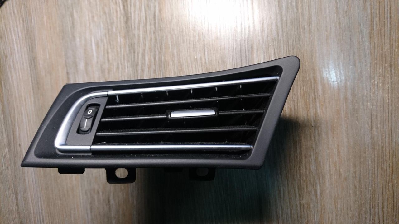 дефлектор обдува салона BMW 7 серия F01/F02 2010, 4.4 л., N63 B44 A, бензин, АКПП, седан