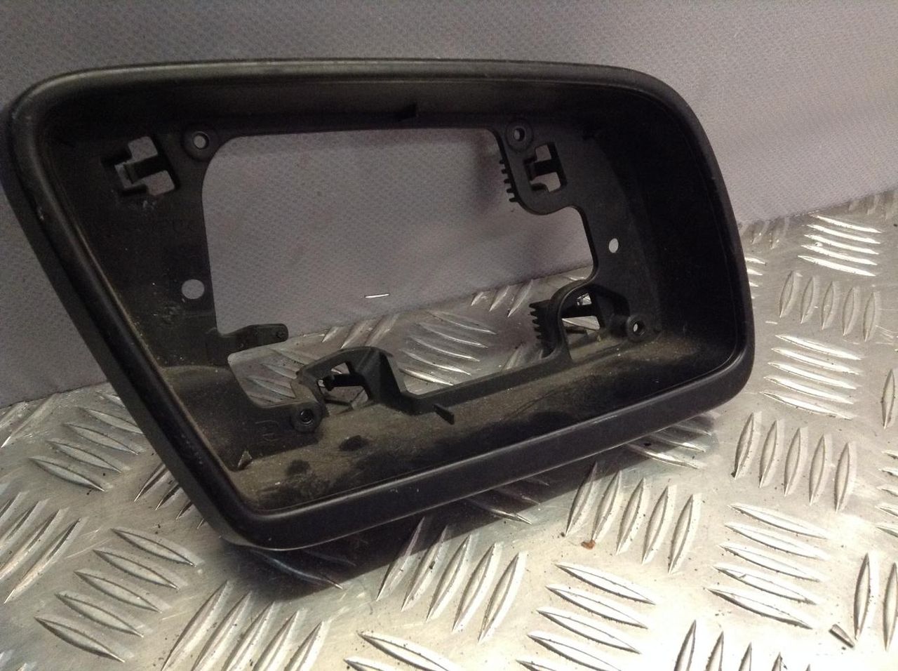рамка зеркала правого BMW 5 серия E60/E61 2006, 3.0 л., M57 D30 (306D3), дизель, АКПП, седан, 7189566
